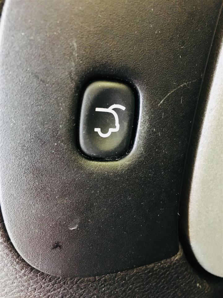 657940