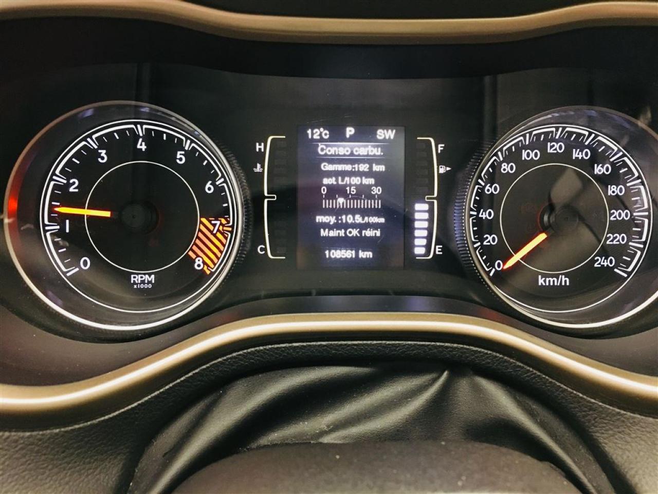 657940