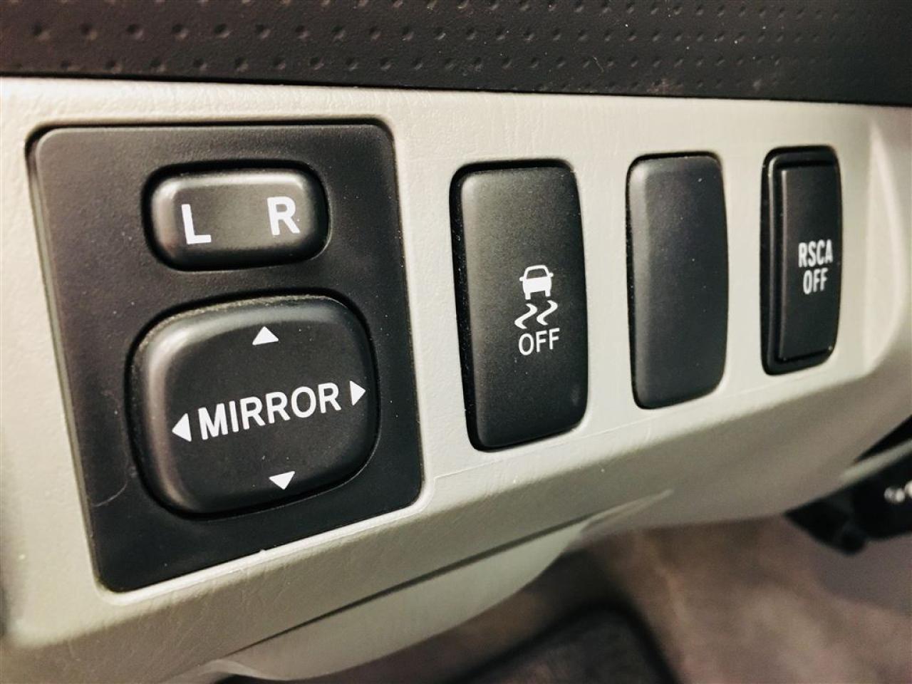 657950