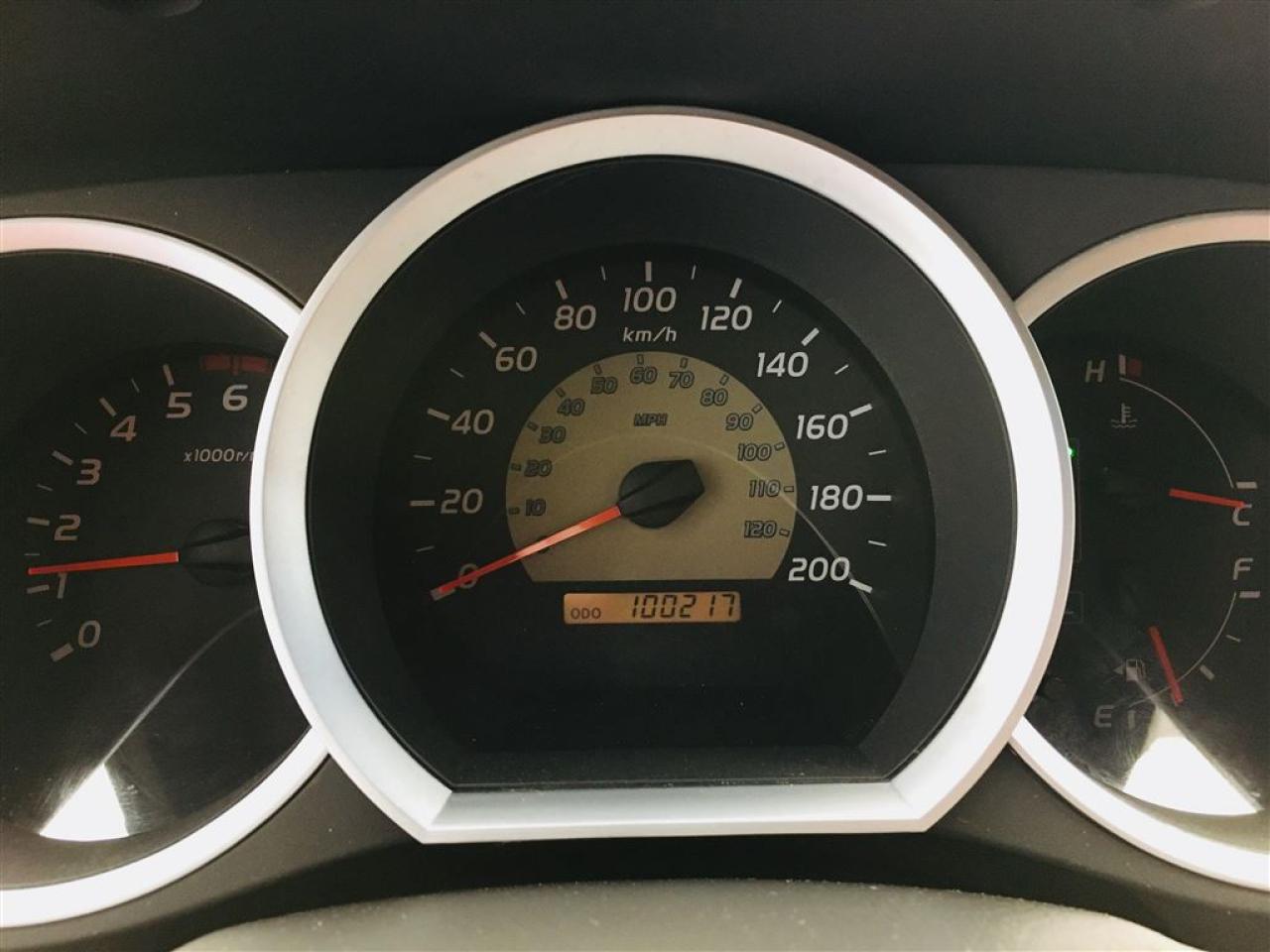 657950