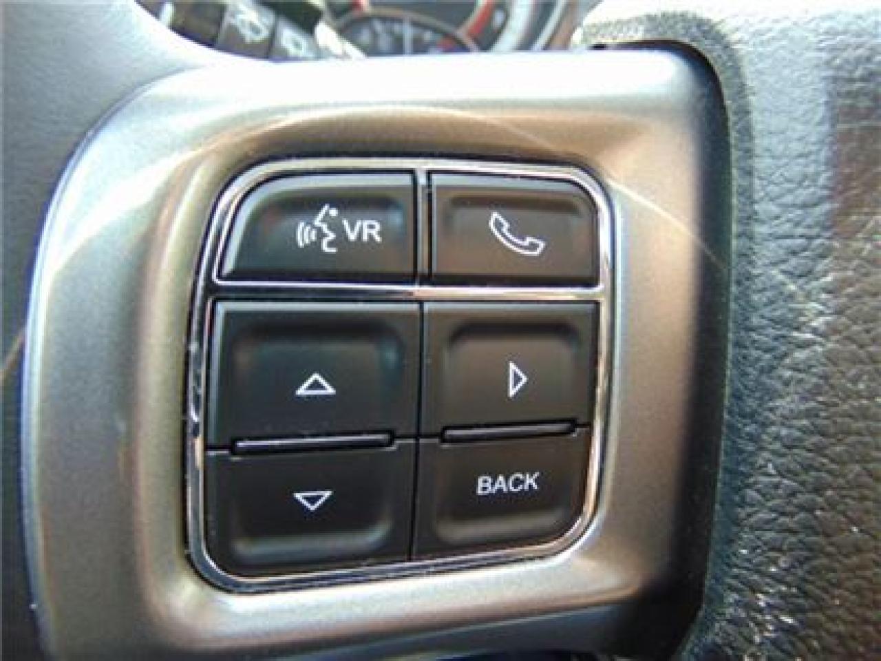 657974