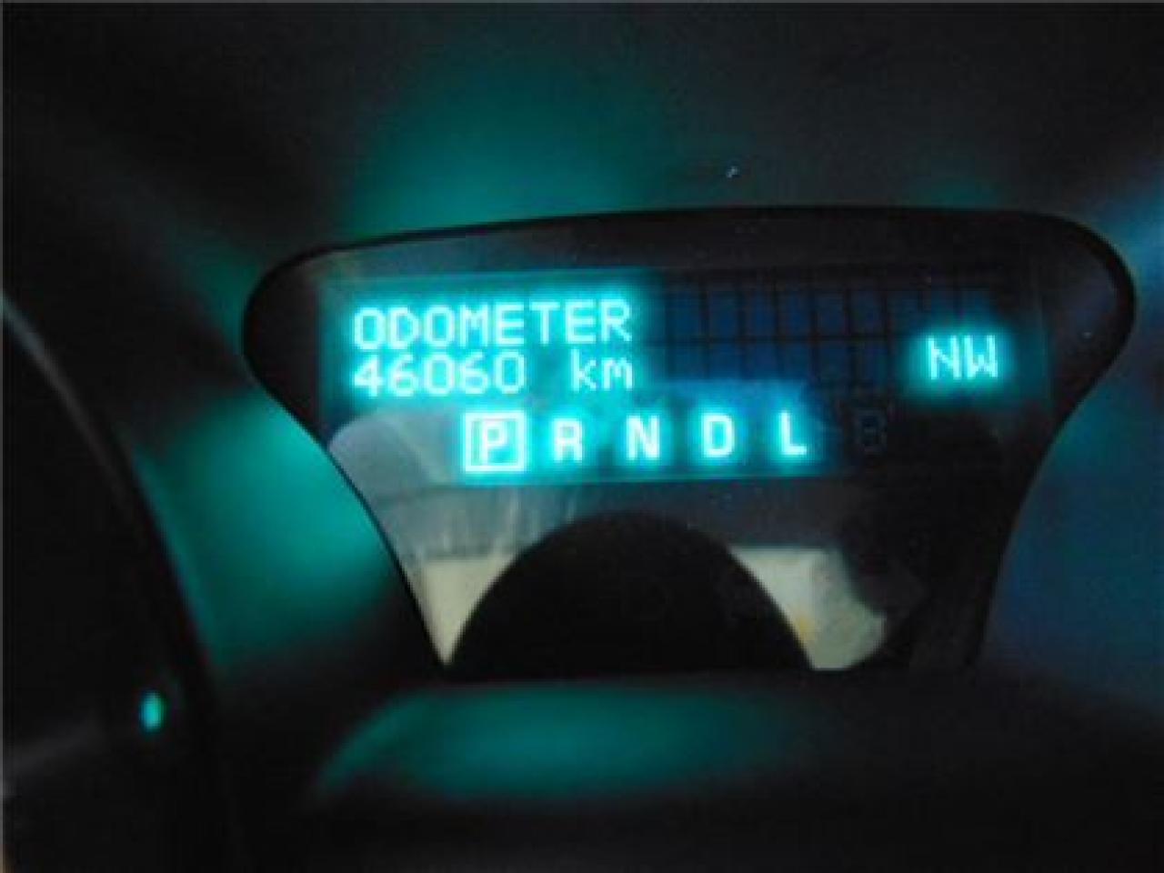 657982