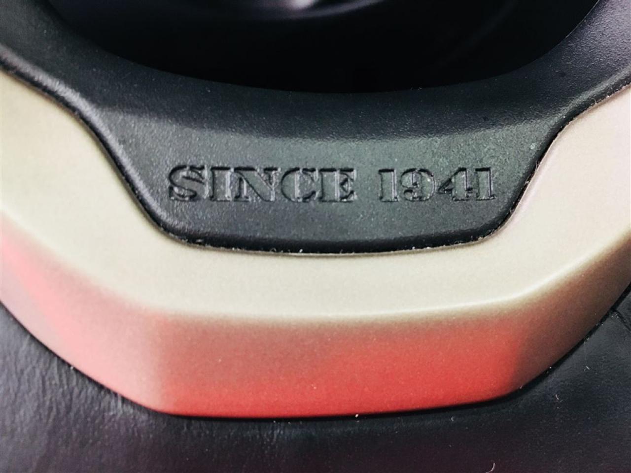 657985