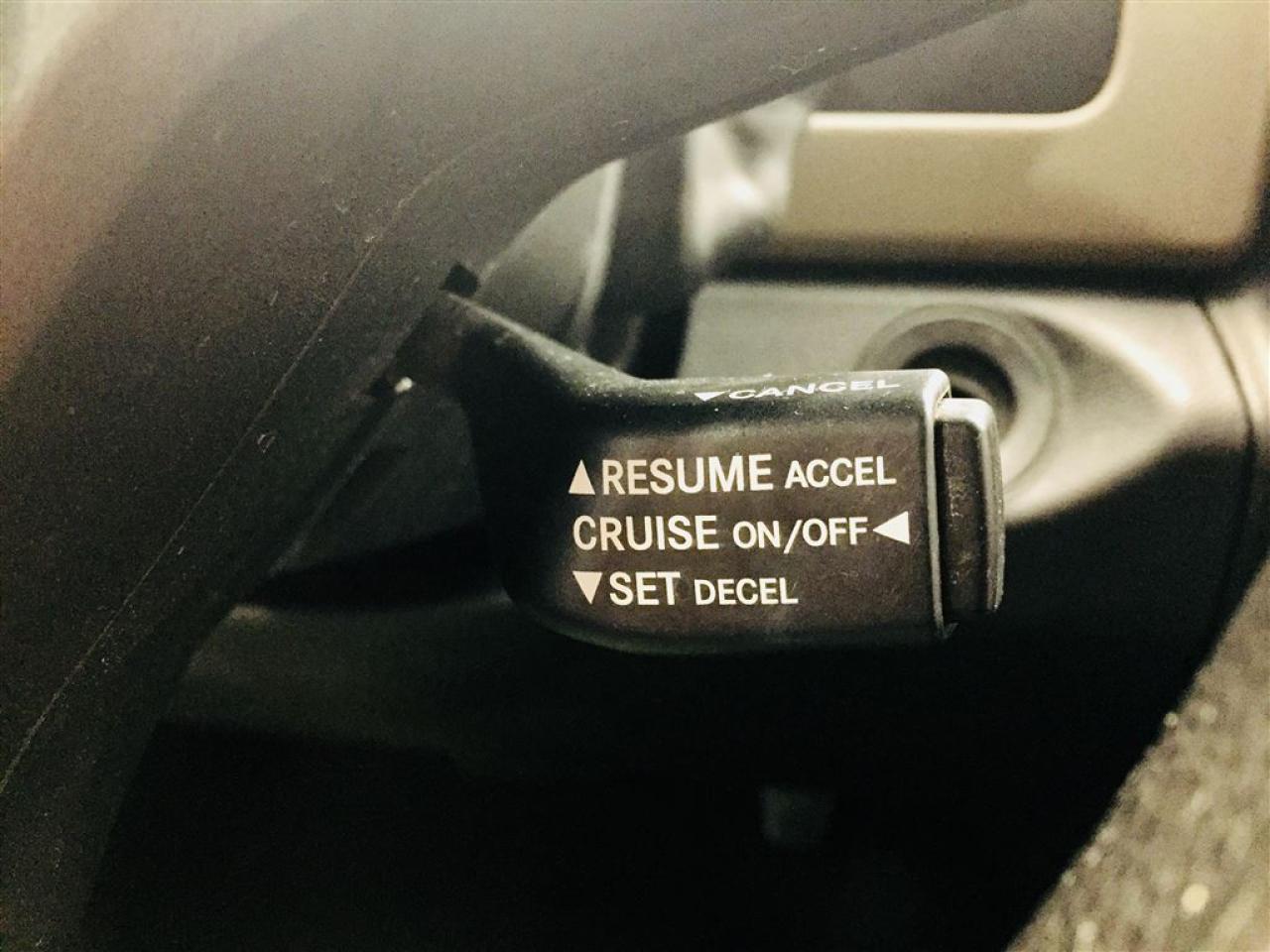 658000