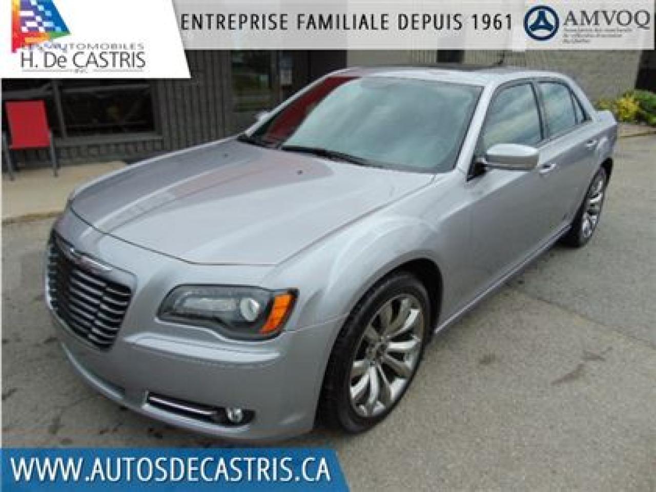 Used 2014 Chrysler 300 S Cuir, Toit Pano for sale in Châteauguay, QC