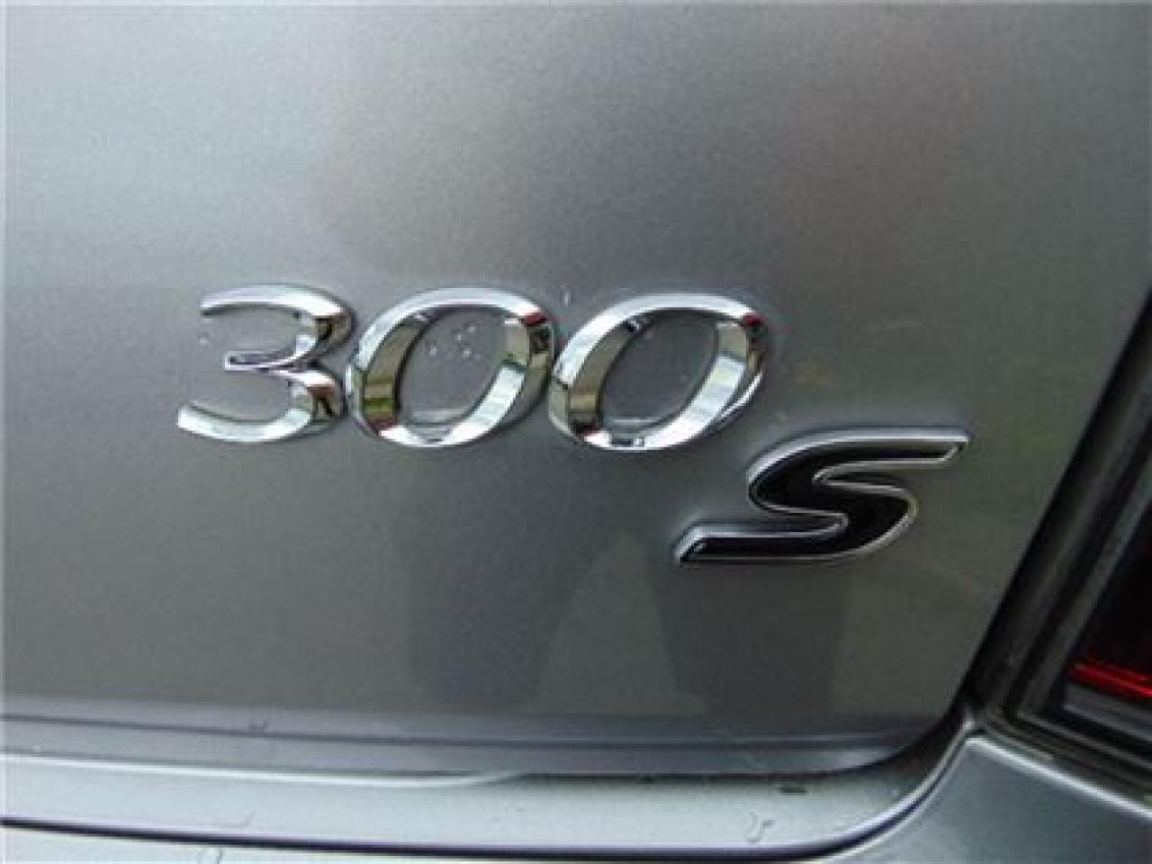 658001