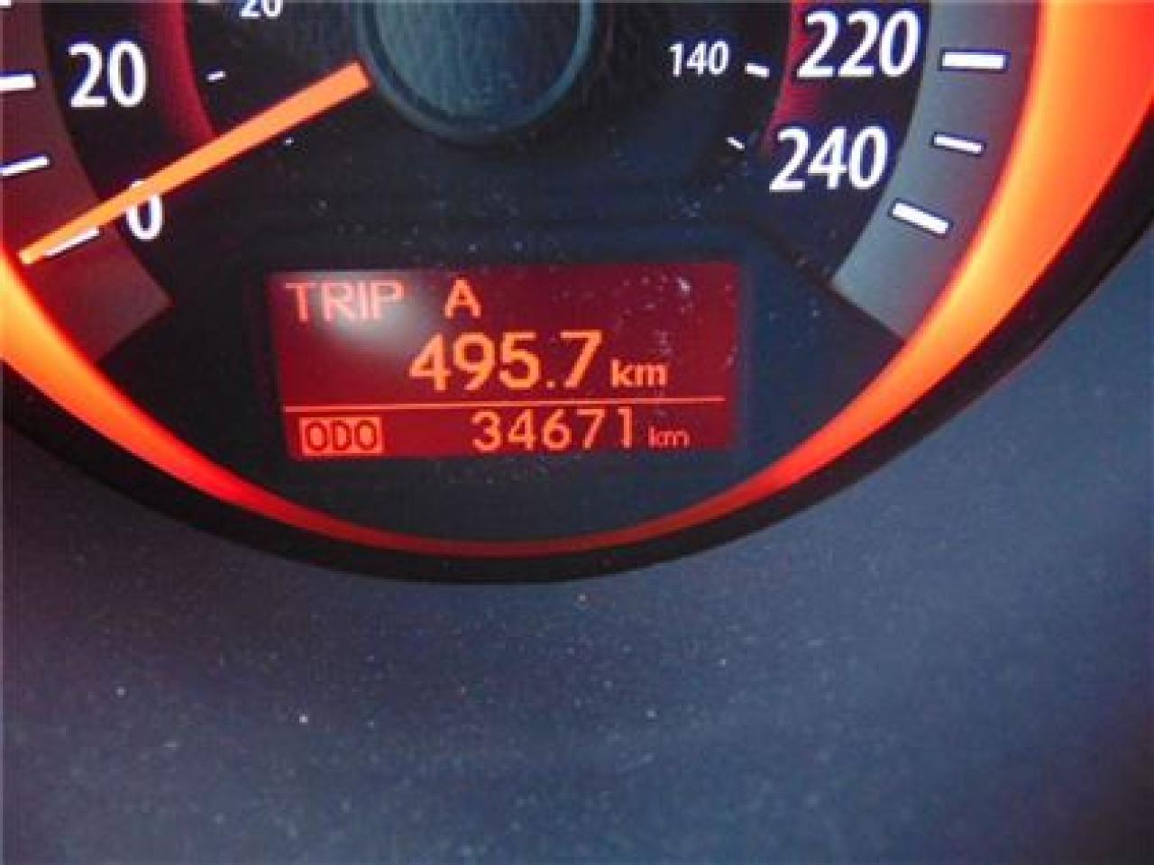 658011