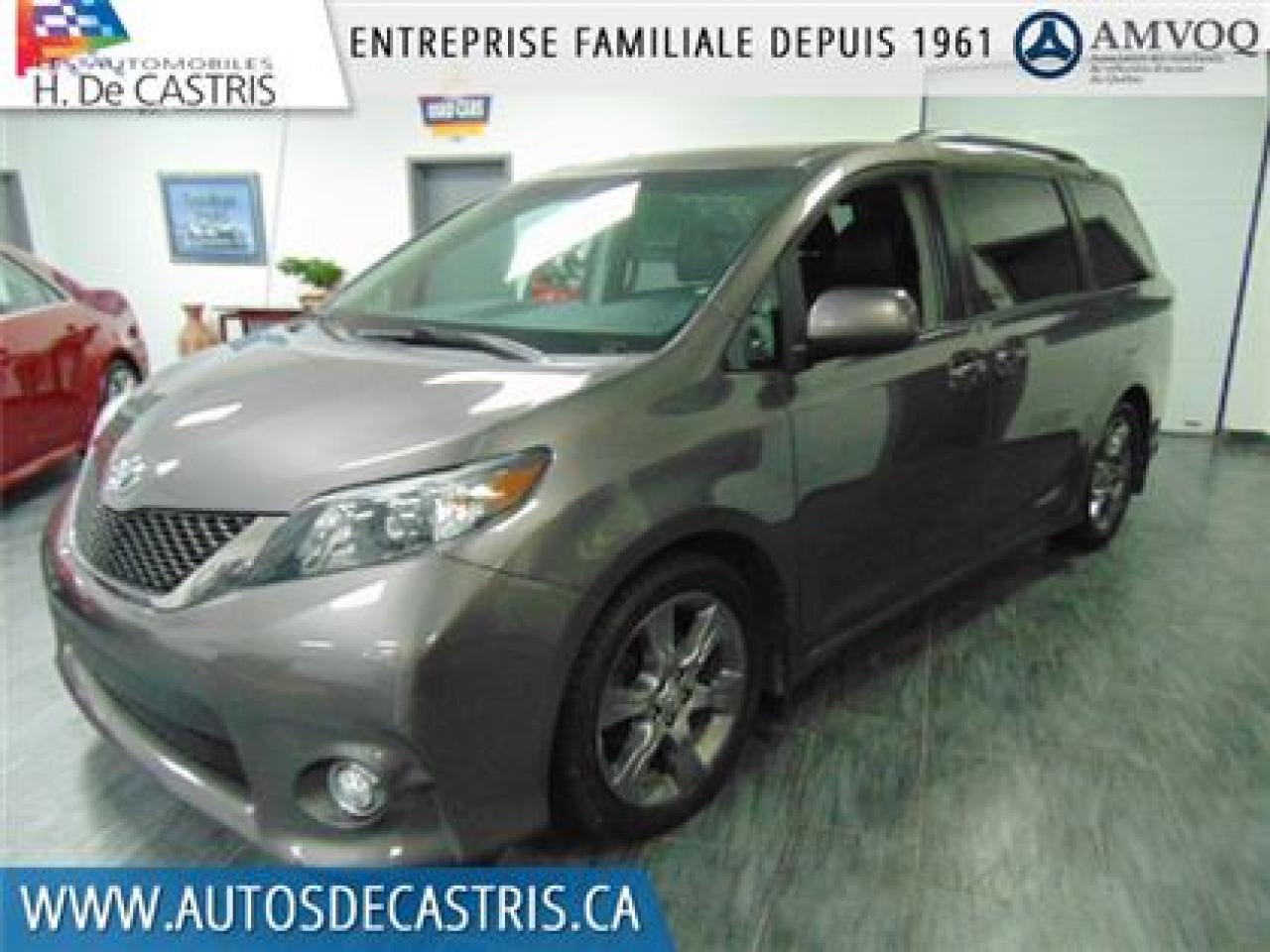 Used 2012 Toyota Sienna Sport T.ouvrant, 8 for sale in Châteauguay, QC