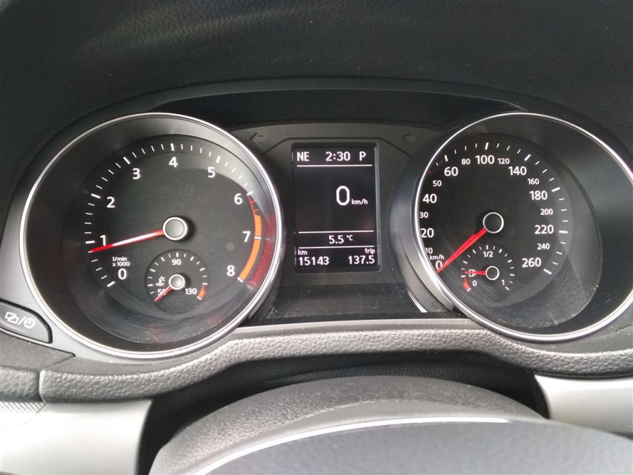658037