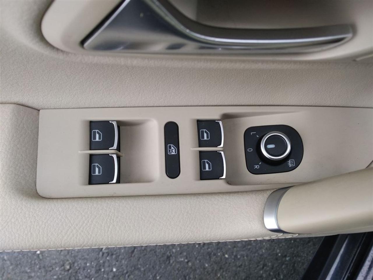 658042.11545192
