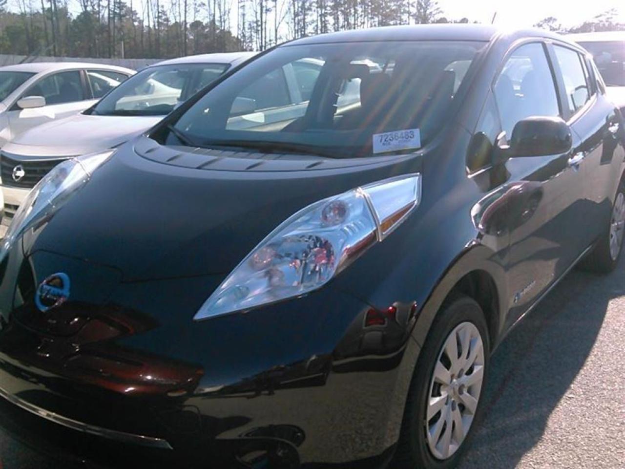 Used 2015 Nissan Leaf S for sale in Québec, QC
