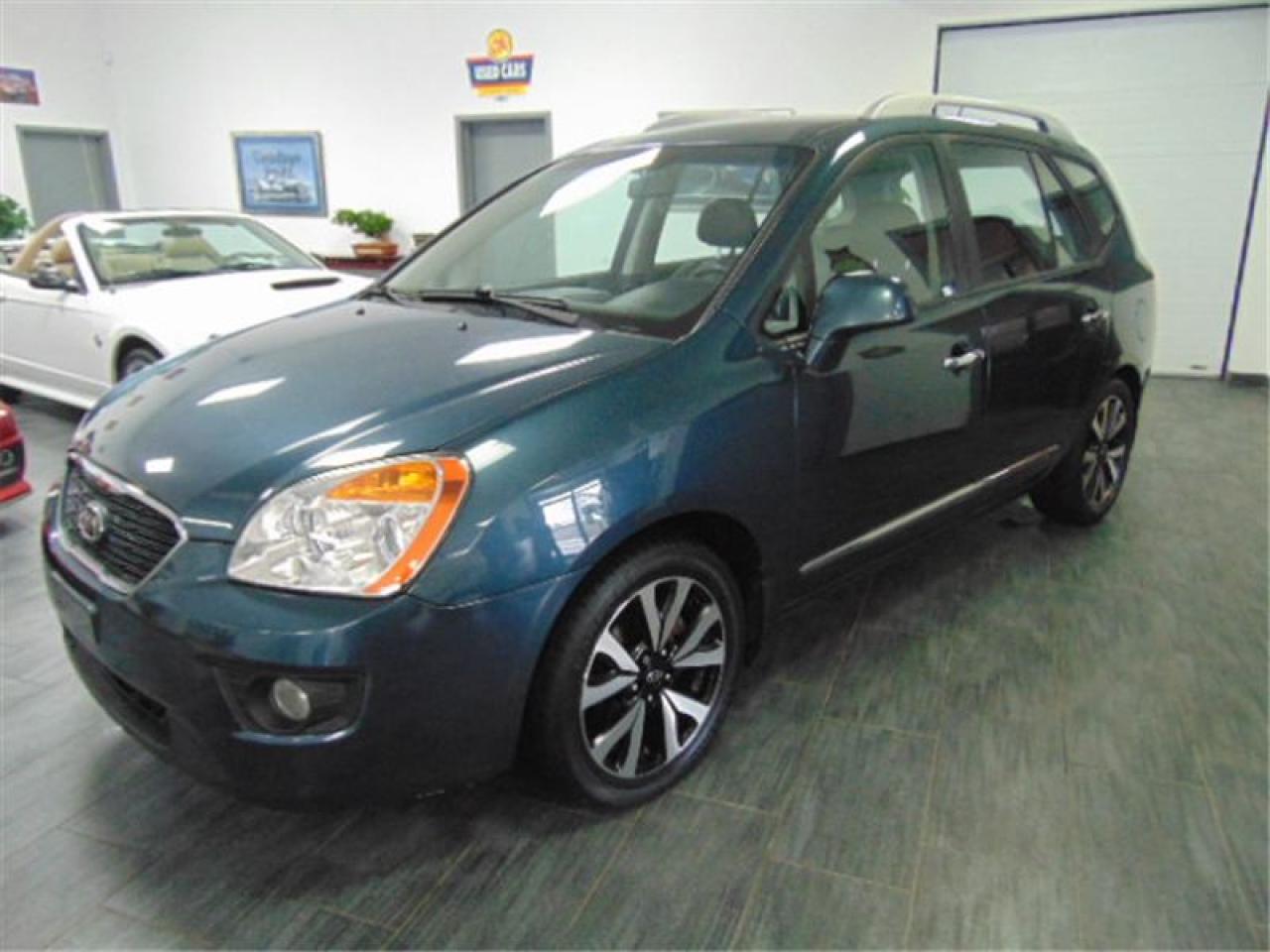 Used 2011 Kia Rondo  for sale in Châteauguay, QC
