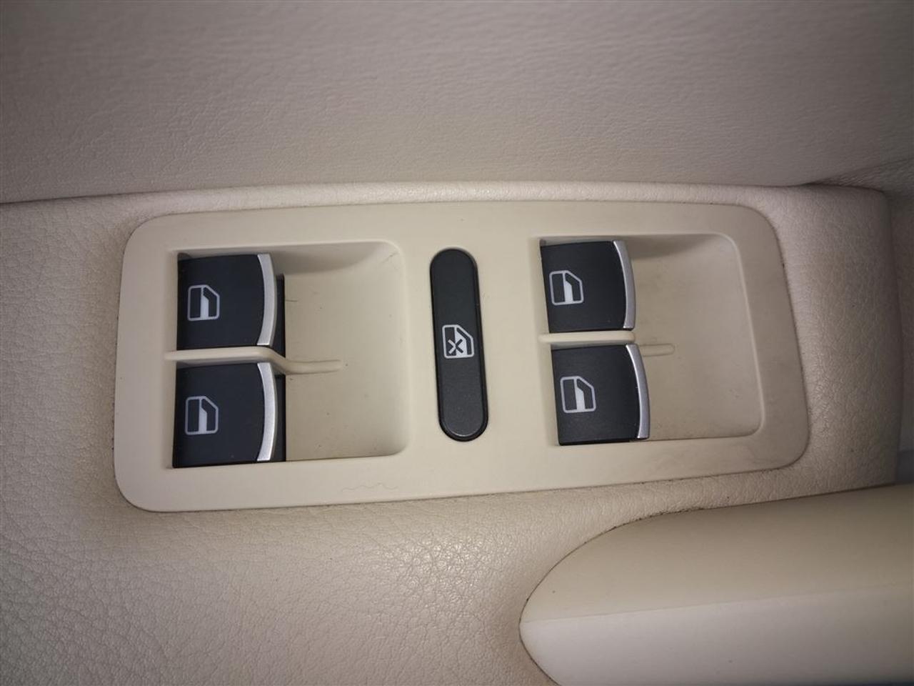 658161.11547318