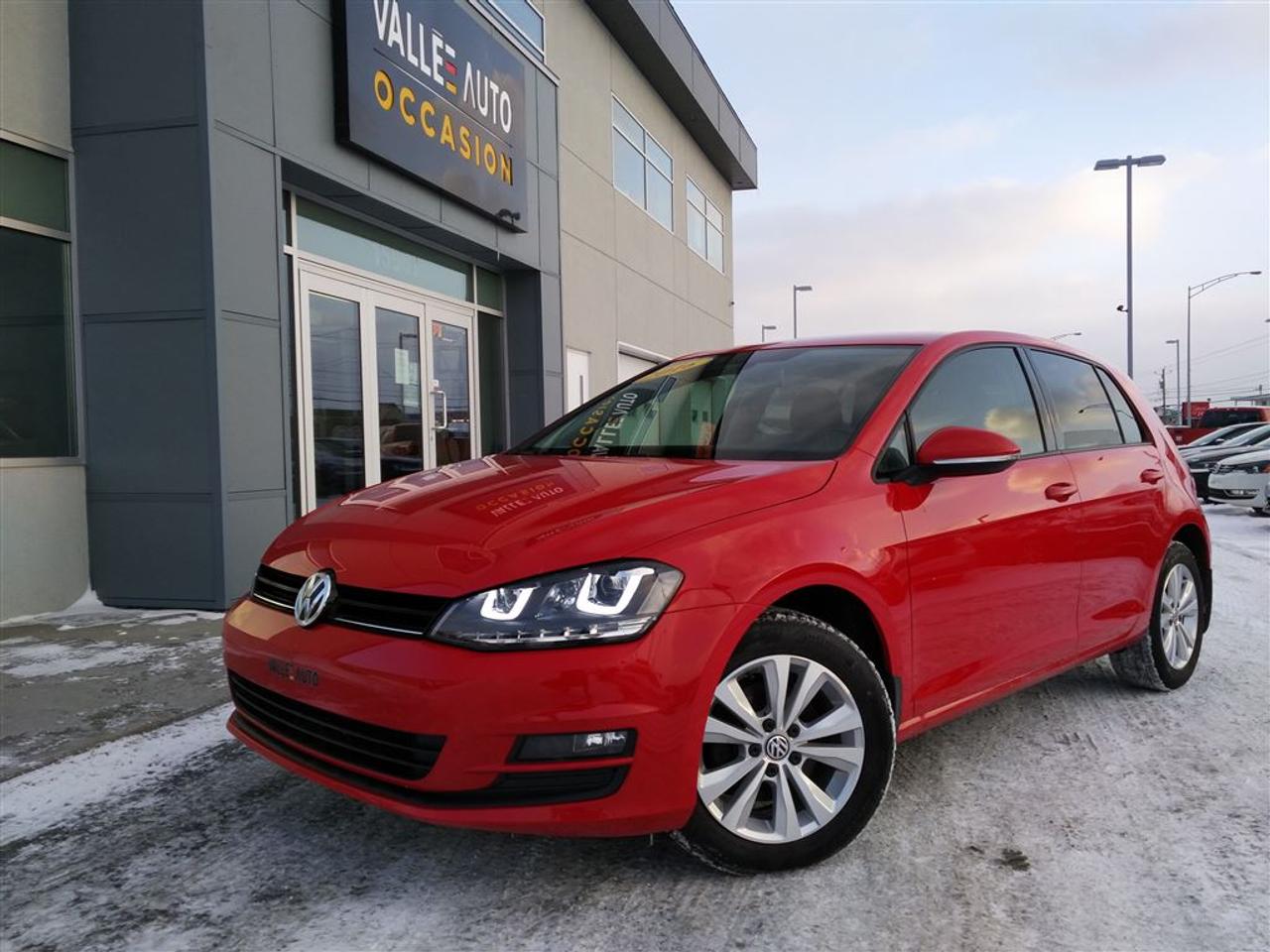 <a href=https://www.valleeauto.com/occasion/Volkswagen-Golf-2016.html>https://www.valleeauto.com/occasion/Volkswagen-Golf-2016.html</a>

AUCUN FRAIS CACHÉ, AUCUNE SURPRISE, VOUS PAYEZ LE PRIX AFFICHÉ!!!!  VOLKSWAGEN GOLF TSI, 2016, AUTOMATIQUE**UN SEUL PROPRIÉTAIRE, JAMAIS ACCIDENTÉ( Rapport CarProof à lappui). A/C, mags 16, sièges chauffants, cruise control, bluetooth, volant ajustable et télescopique multi-fonctions, ordinateur de bord, lecteur CD, radio satellite+am/fm, prise Ipod, écran tactile, phares à brume, vitres et portes électriques, et bien plus!!!!  Nous sommes concessionnaire Volkswagen depuis 1959 et tous nos véhicules sont inspectés ET réparés par nos techniciens formés par Volkswagen avant la mise en vente. Le véhicule est éligible à une garantie certifié Pur Volkswagen de 2 ans ou 40,000 km incluant lassistance routière. Achetez en toute tranquillité desprit. Livraison partout en province. Financement à taux avantageux sur place!