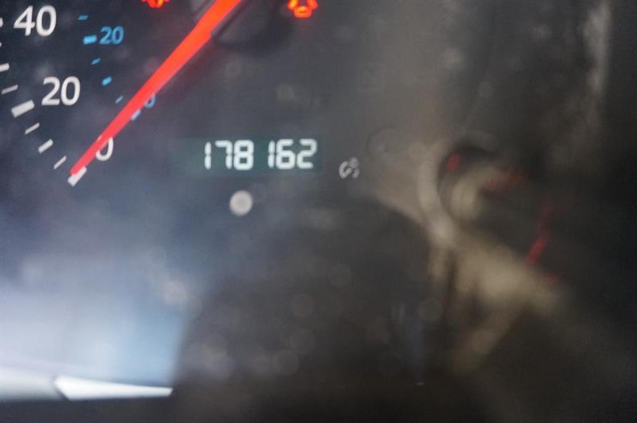 658172