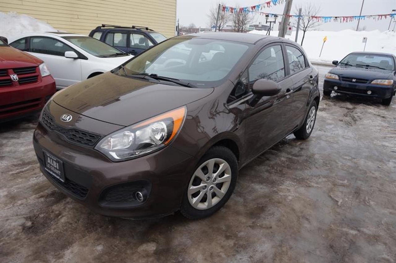 Used 2013 Kia Rio 5DR HB NEGOCIABLE for sale in Mascouche, QC