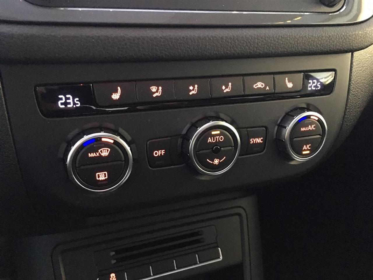 658176.11547491