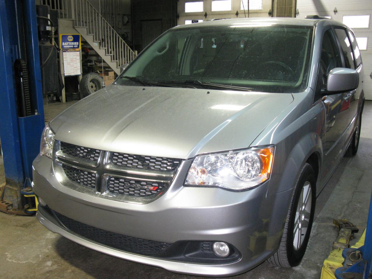 Used 2016 Dodge Grand Caravan Familiale à 4 portes, cabine multiplaces for sale in St-Martin, QC