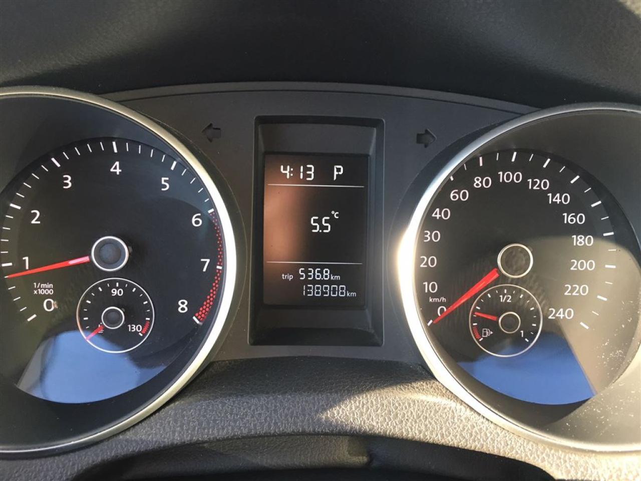 658184