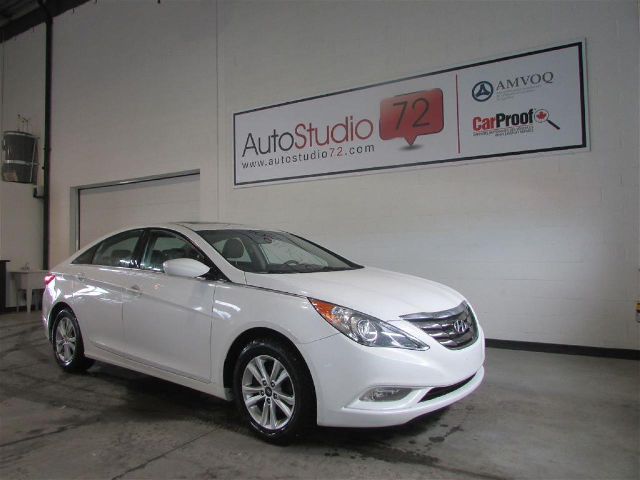Used 2011 Hyundai Sonata Gls T.ouvrant Mags for sale in Mirabel, QC