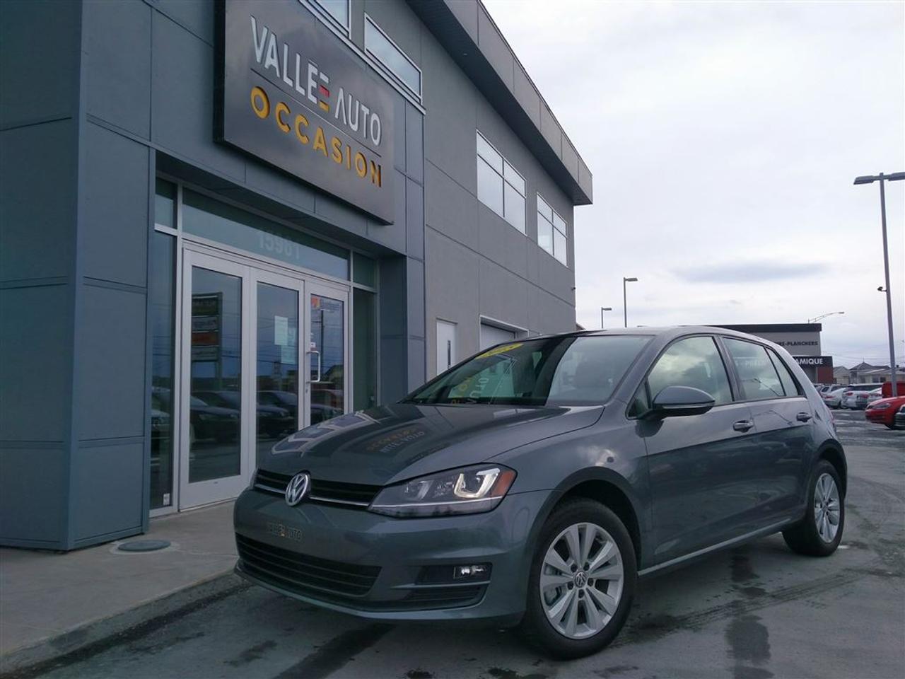 <a href=https://www.valleeauto.com/occasion/Volkswagen-Golf-2015.html>https://www.valleeauto.com/occasion/Volkswagen-Golf-2015.html</a>

AUCUN FRAIS CACHÉ, AUCUNE SURPRISE VOUS PAYEZ LE PRIX AFFICHÉ!!!!!!!Volkswagen Golf comfortline avec groupe technologie 2015, AUTOMATIQUE**JAMAIS ACCIDENTÉ(RAPPORT CARPROOF À LAPPUI).A/C à réglage deux zones thermostatique, cruise control, bluetooth, caméra de recul, phares aux Xénon avec LED, navigation ( GPS) écran tactile, phares à brume, vitres et portes électriques, ordinateur de bord, volant ajustable et télescopique multi-fonctions, radio satellite+am/fm, lecteur CD, toit ouvrant panoramique, et bien plus!!!  Nous sommes concessionnaire Volkswagen depuis 1959 et tous nos véhicules sont inspectés ET réparés par nos techniciens formés par Volkswagen avant la mise en vente. Le véhicule est éligible à une garantie certifié Pur Volkswagen de 2 ans ou 40,000 km incluant lassistance routière. Le véhicule a été vendu neuf chez nous et les services dentretiens étaient fait à notre concession de A à Z. Achetez en toute tranquillité desprit. Livraison partout en province. Financement à taux avantageux sur place!