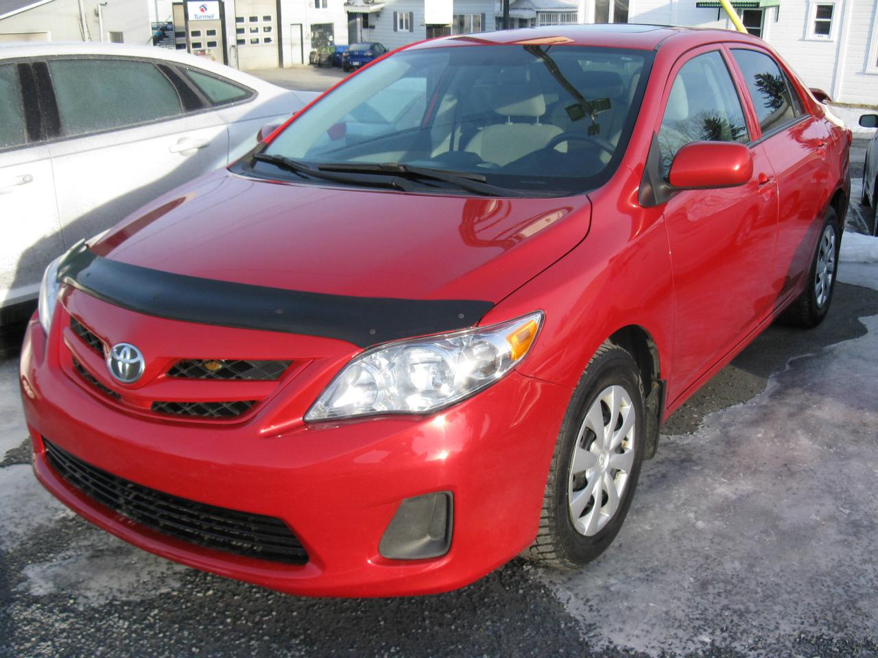 Used 2013 Toyota Corolla Berline 4 portes, boîte manuelle, CE for sale in St-Martin, QC