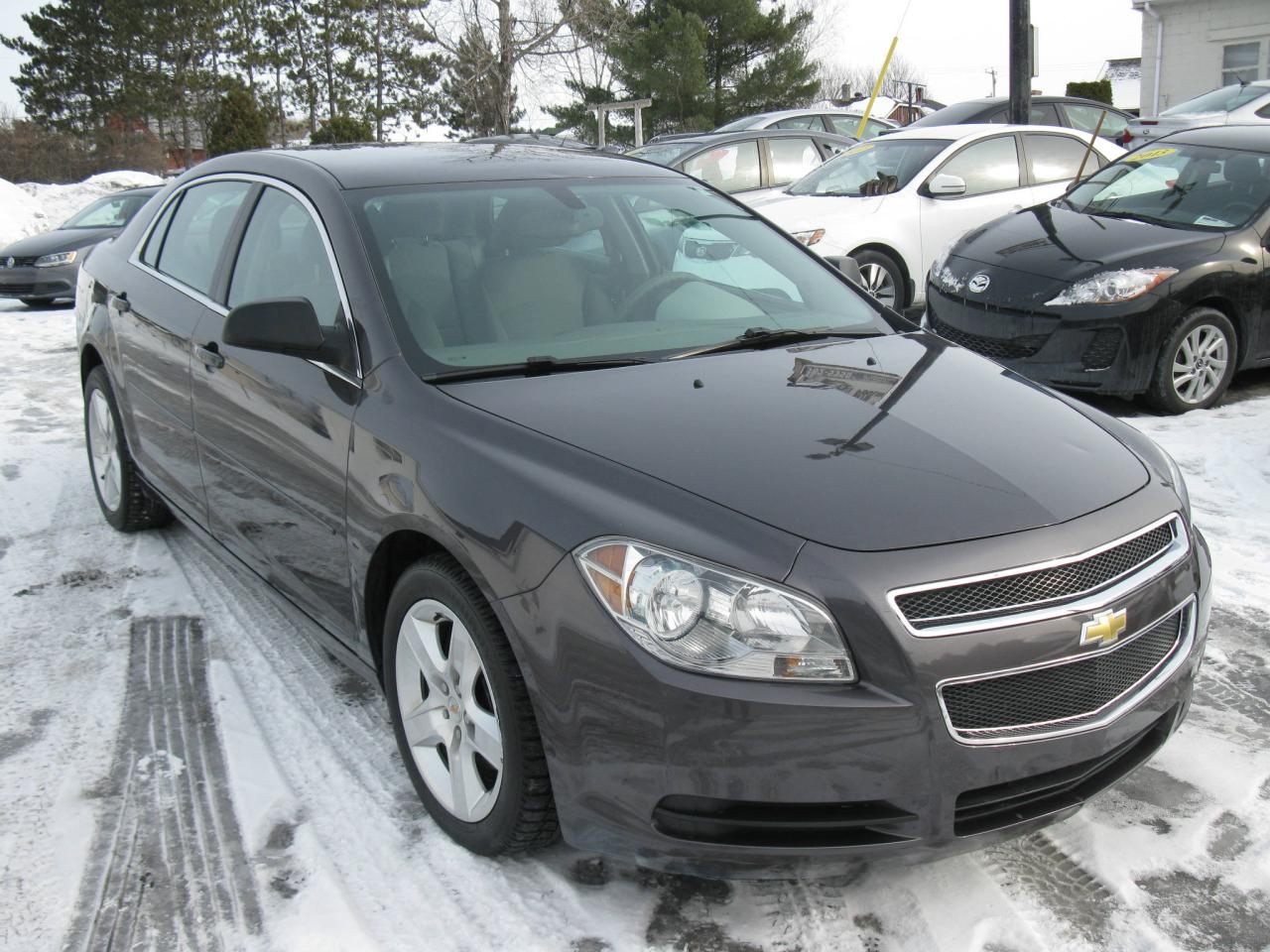 Used 2011 Chevrolet Malibu Berline LS 4 portes for sale in St-Martin, QC