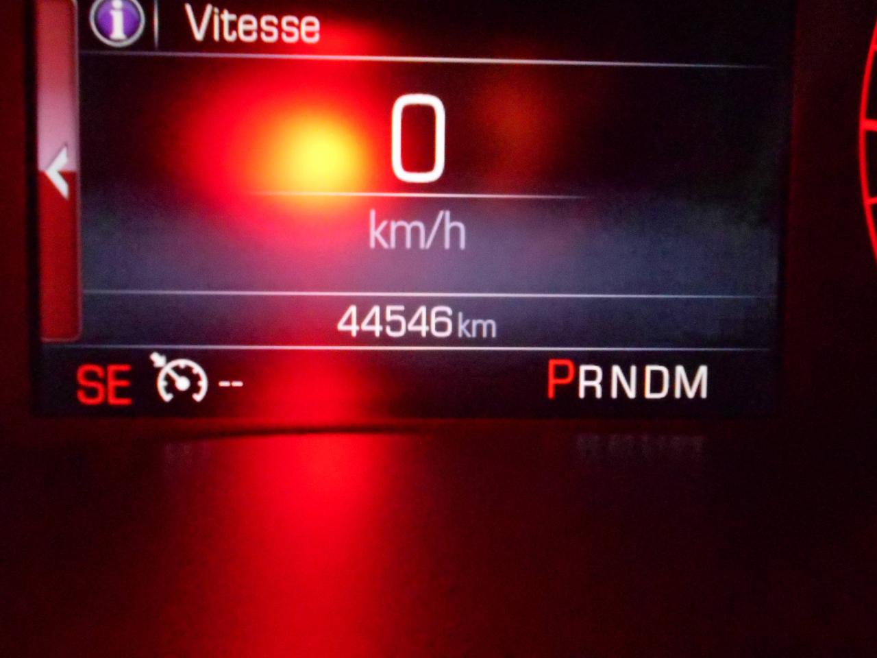 658303