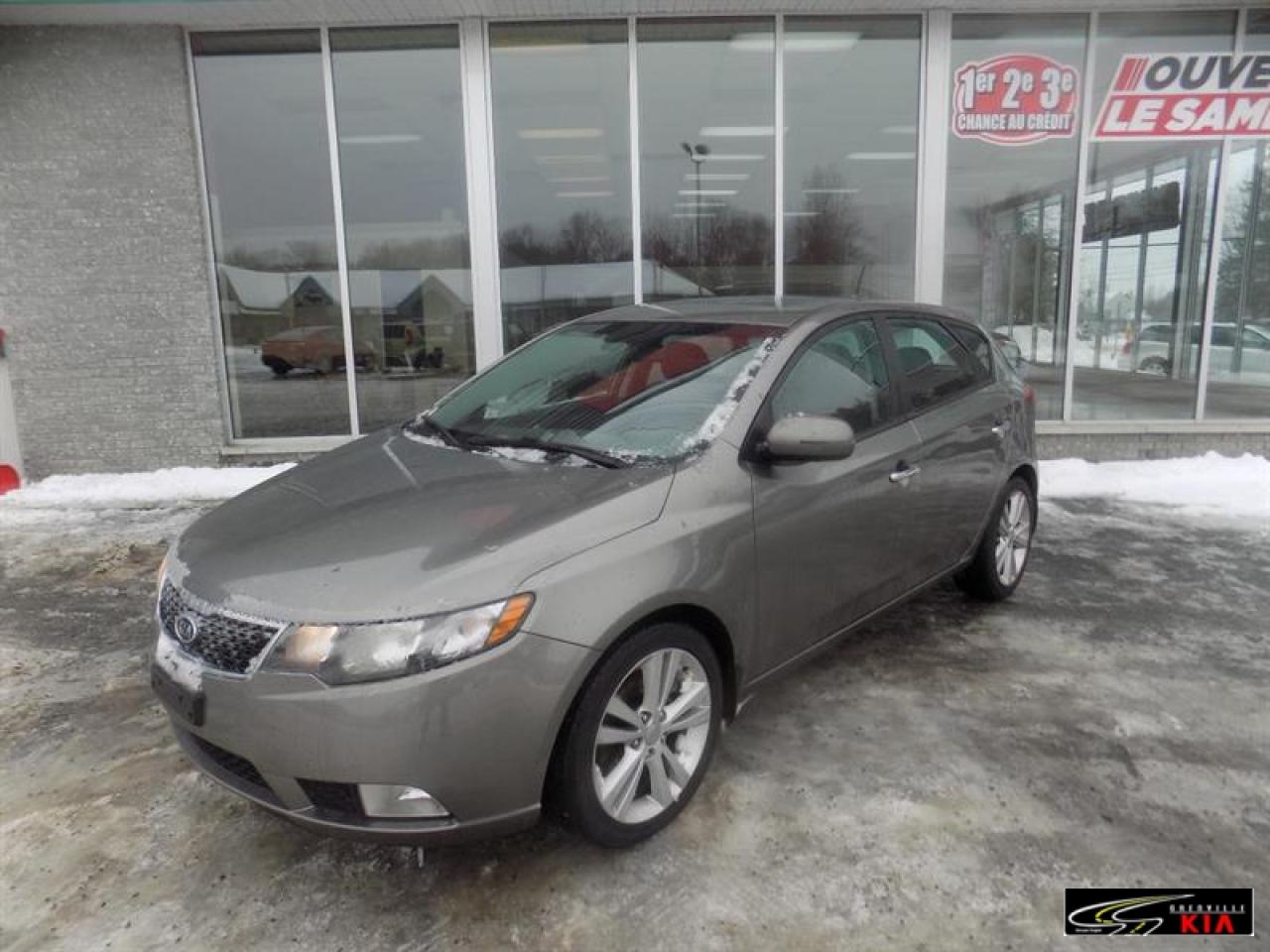 Used 2013 Kia Forte 5 SX for sale in Grenville, QC
