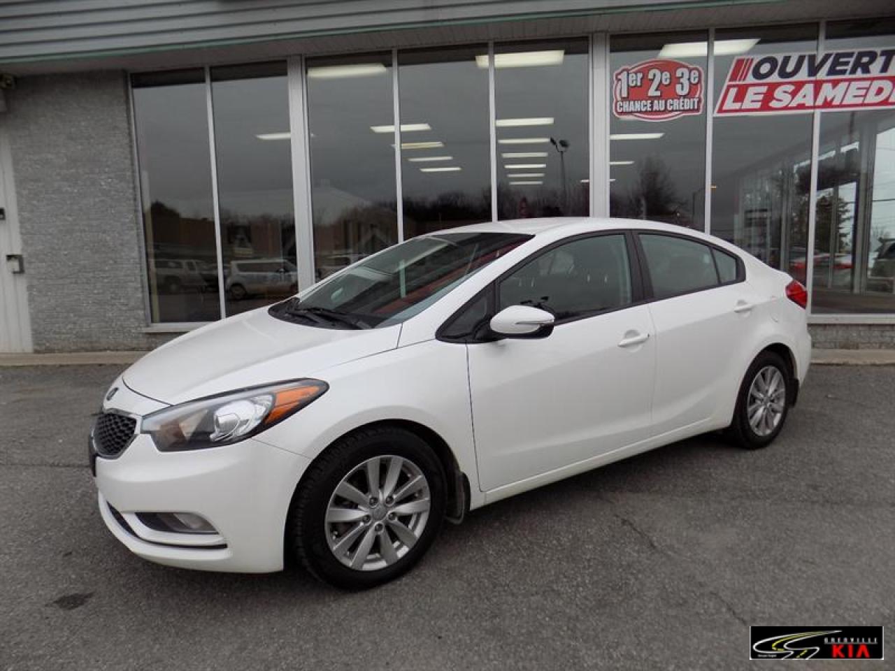 Used 2015 Kia FORTE 4dr Sdn for sale in Grenville, QC