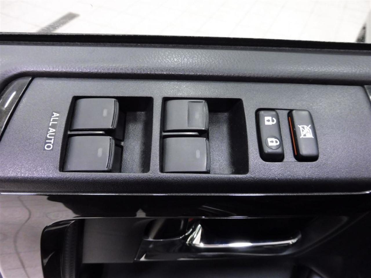 658326