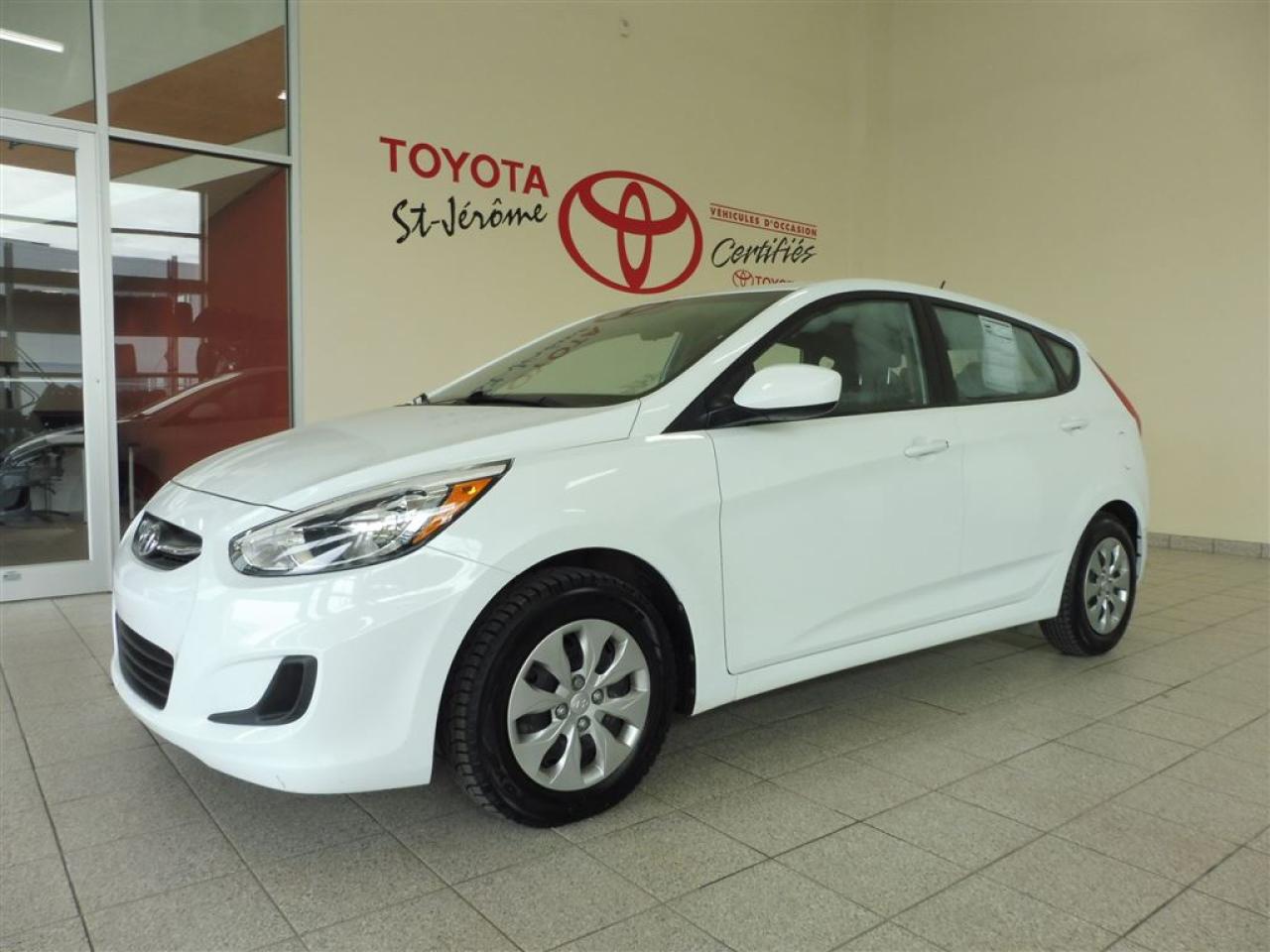 Used 2015 Hyundai Accent  for sale in Mirabel, QC