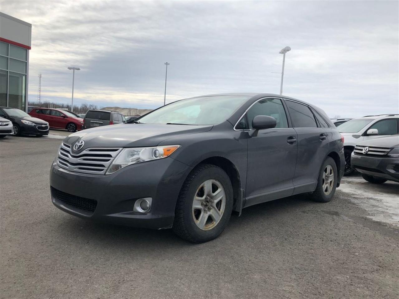 Used 2010 Toyota Venza AWD for sale in Mirabel, QC