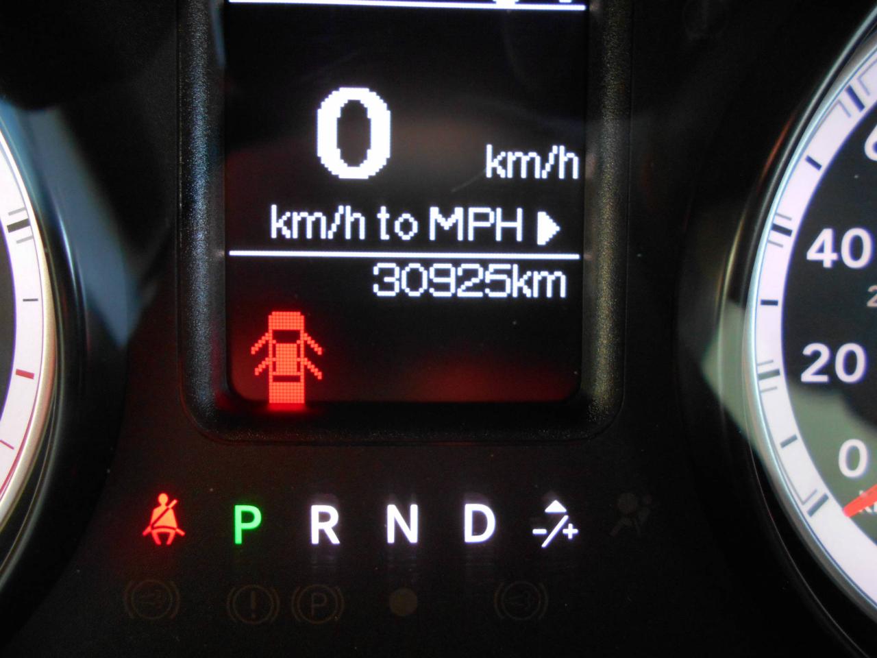 658399