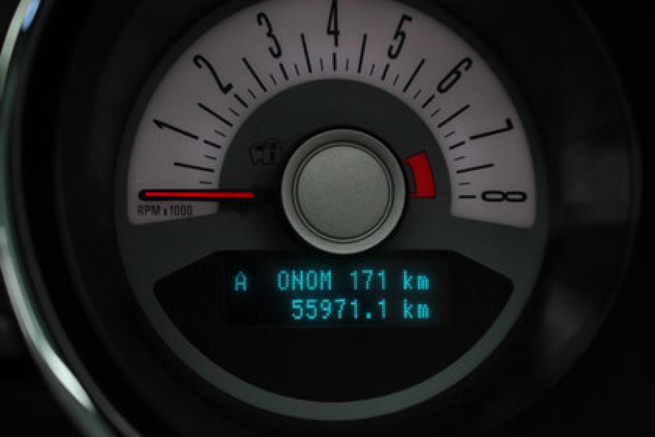 658401