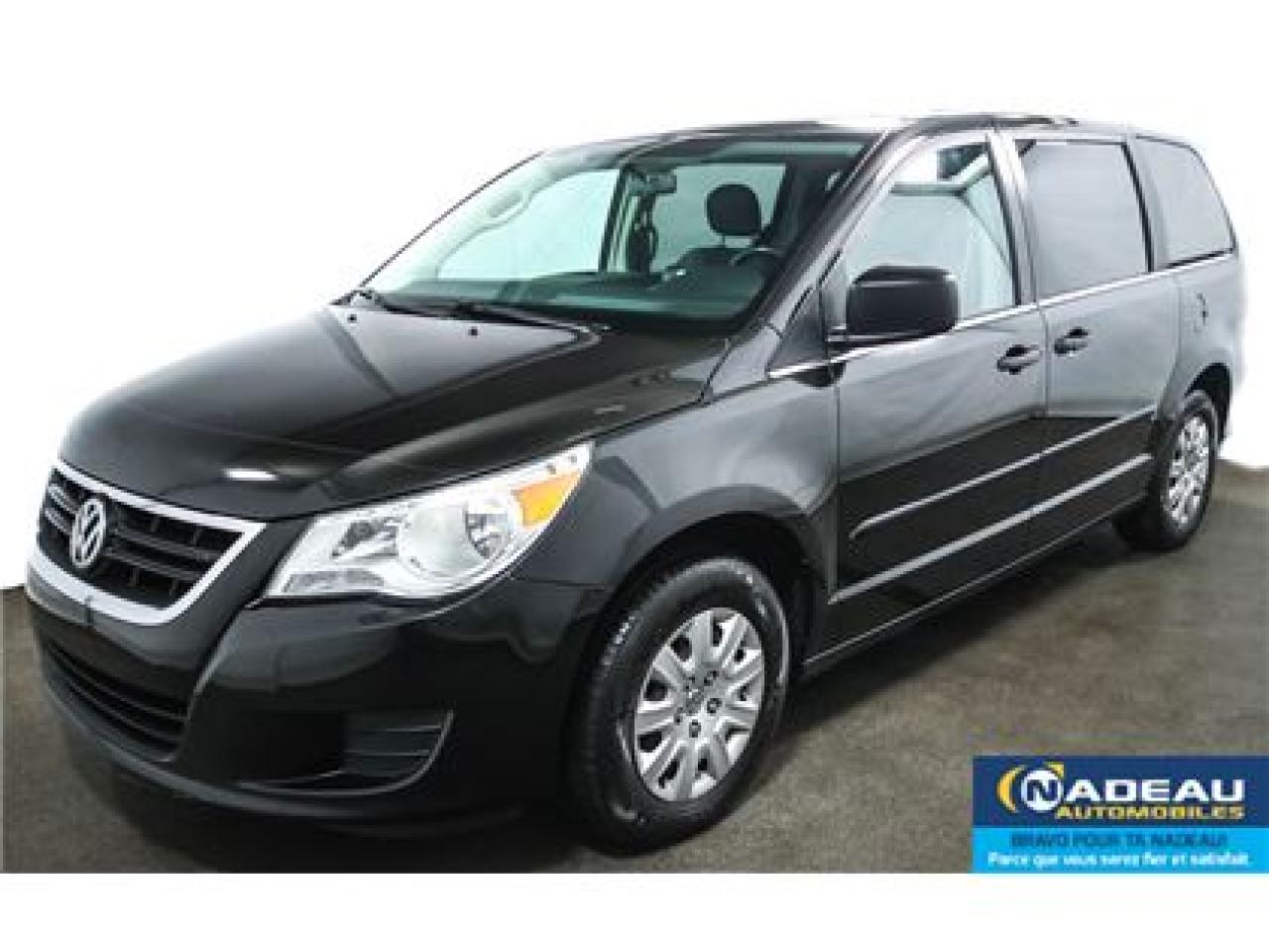 Used 2010 Volkswagen Routan Trendline 7 Places for sale in St-Jean-Sur-Richelieu, QC