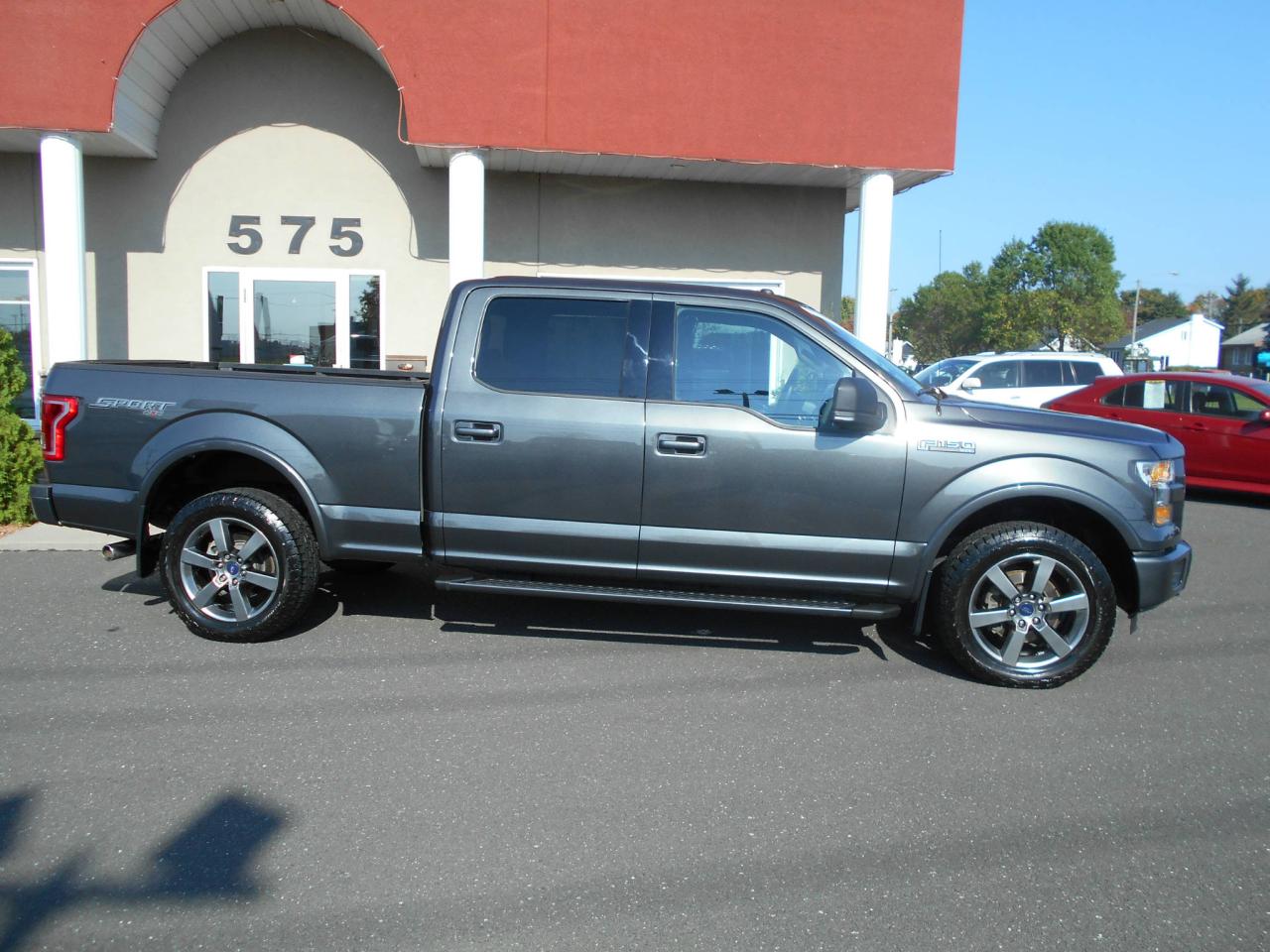 Used 2016 Ford F-150 Cab SuperCrew 4RM SPORT for sale in Lévis, QC