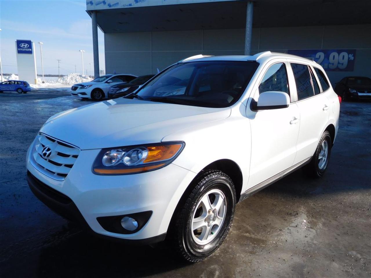 Used 2011 Hyundai Santa Fe Gl,toit,mags,a/c,cru for sale in Mirabel, QC
