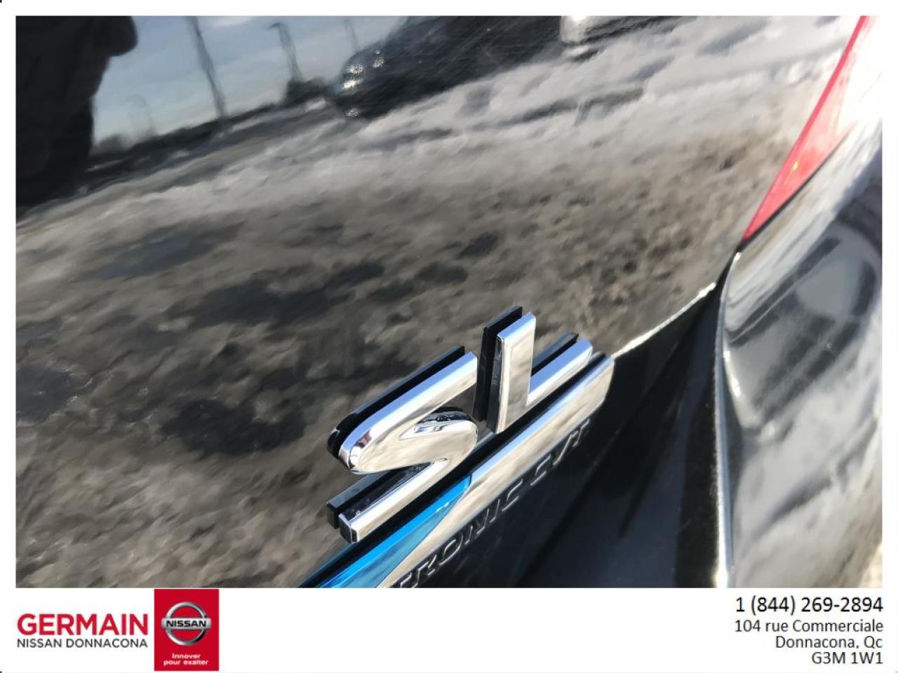 658577