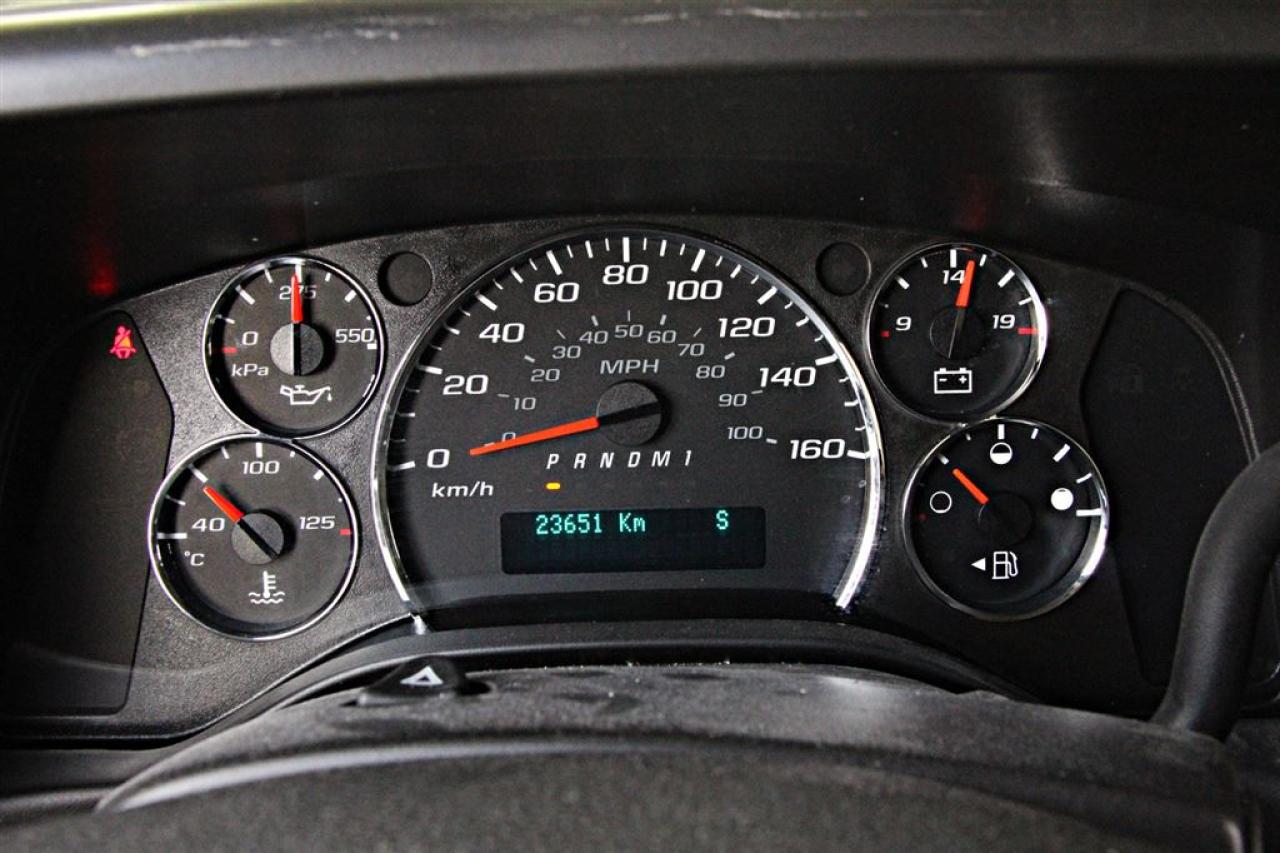 658702