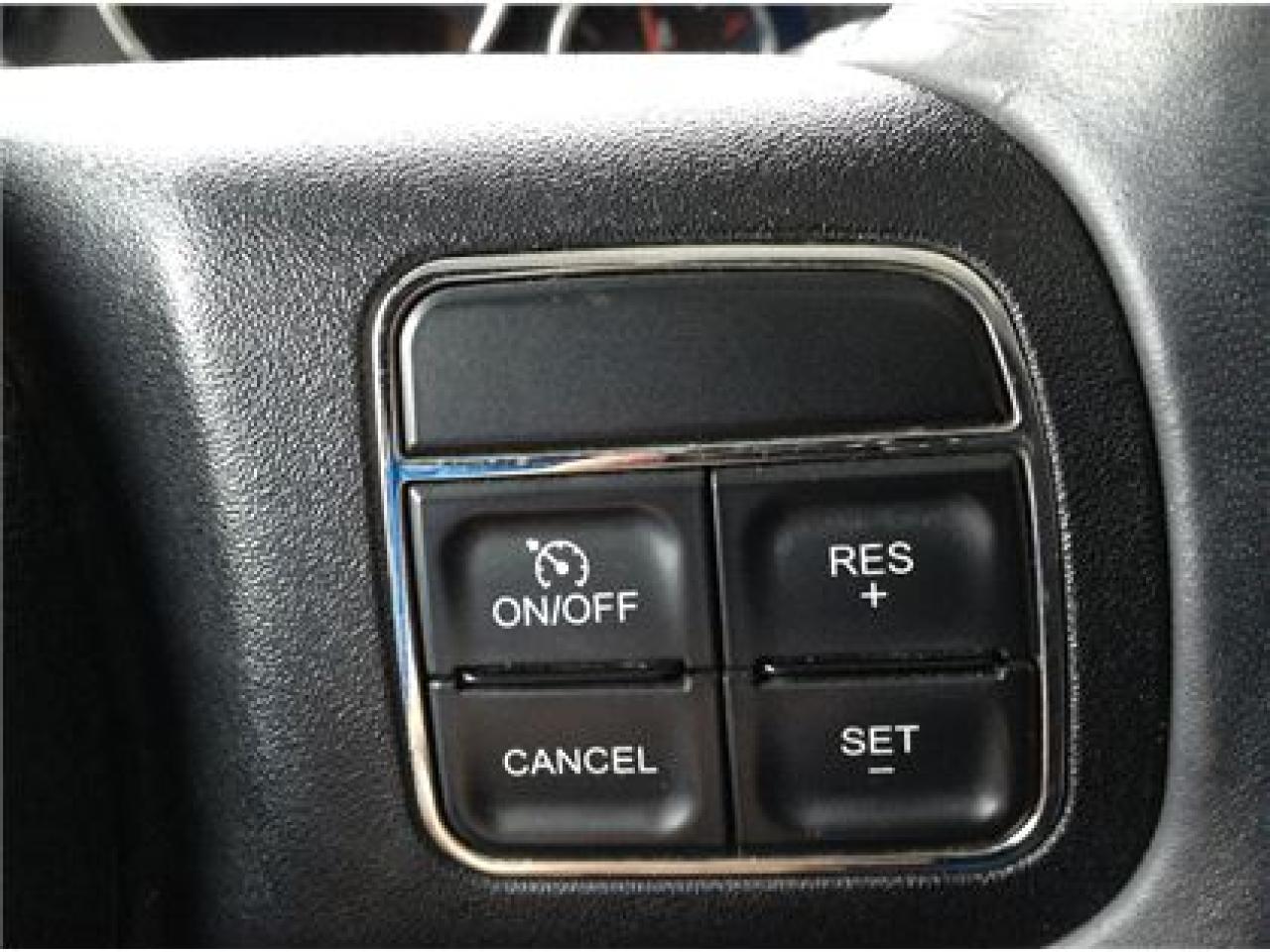 658723