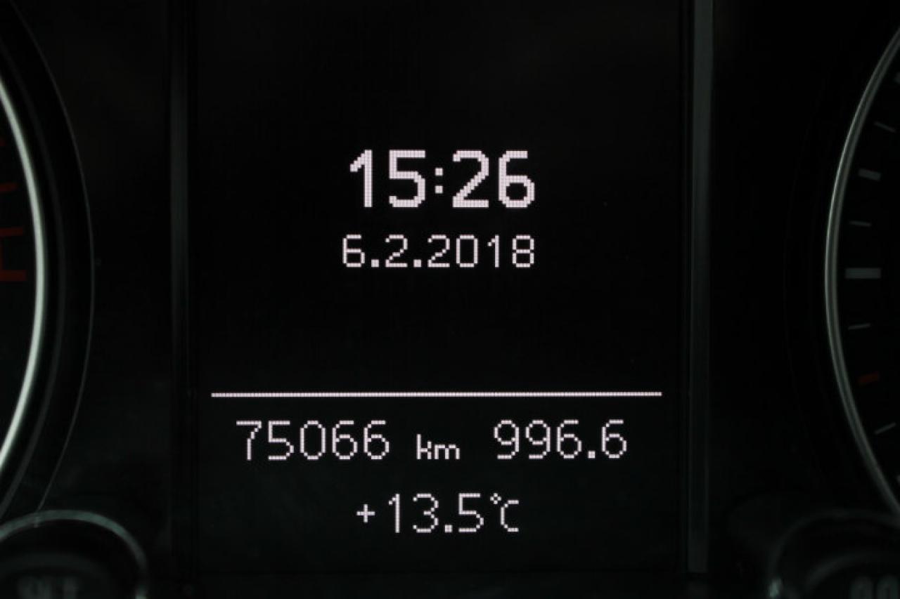 658739