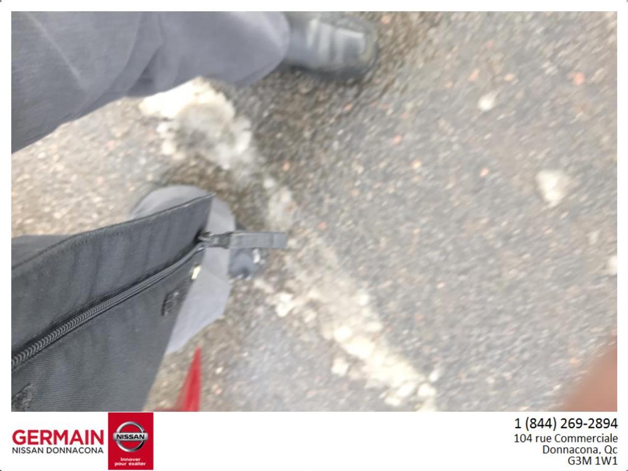 658776.11776479