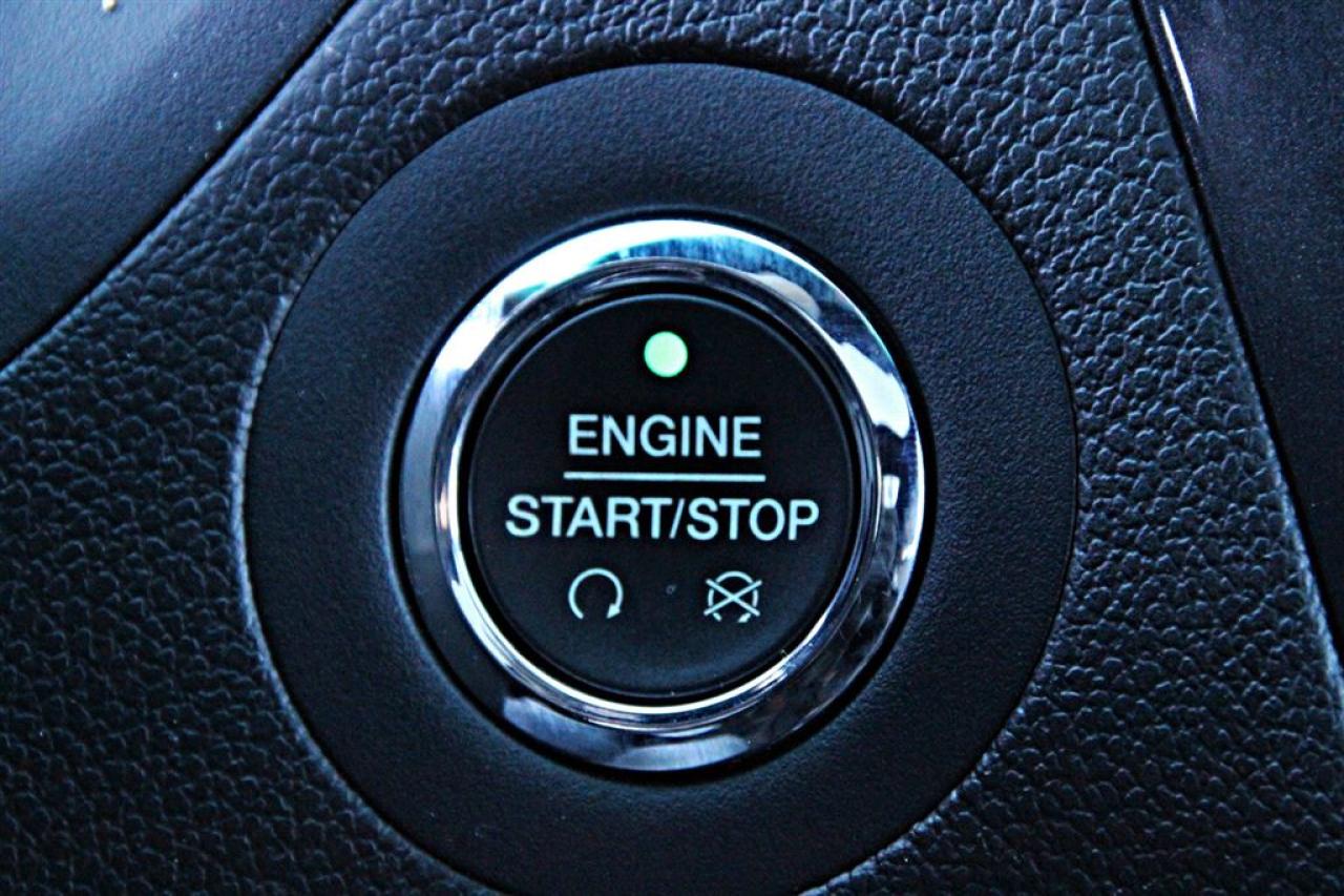 658778