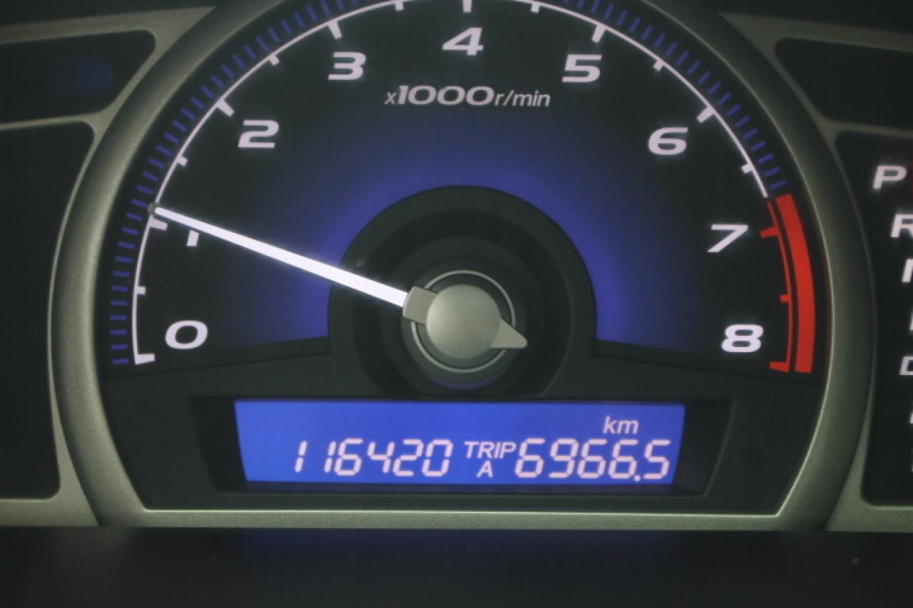 658803