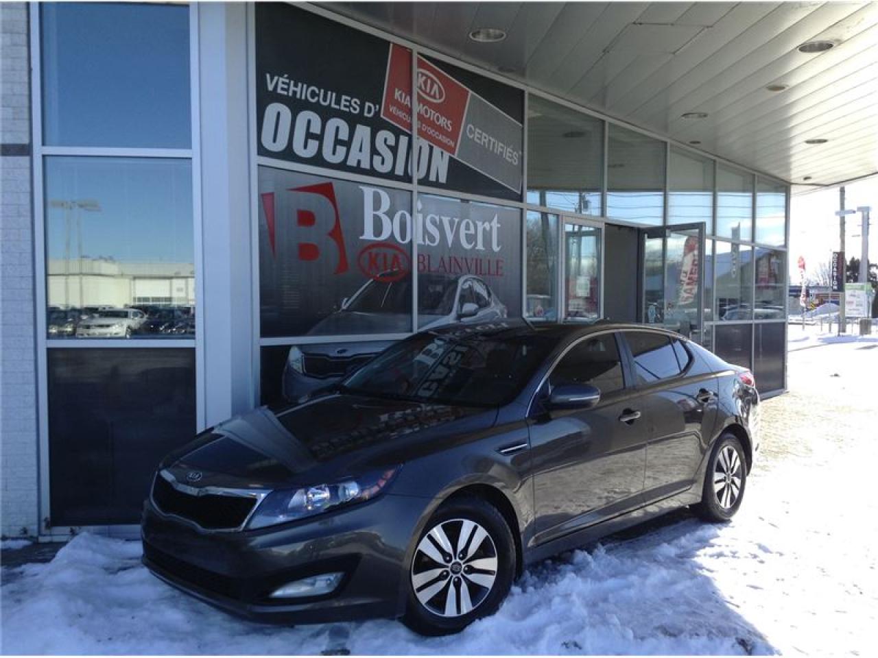 Used 2011 Kia Optima LX for sale in Blainville, QC