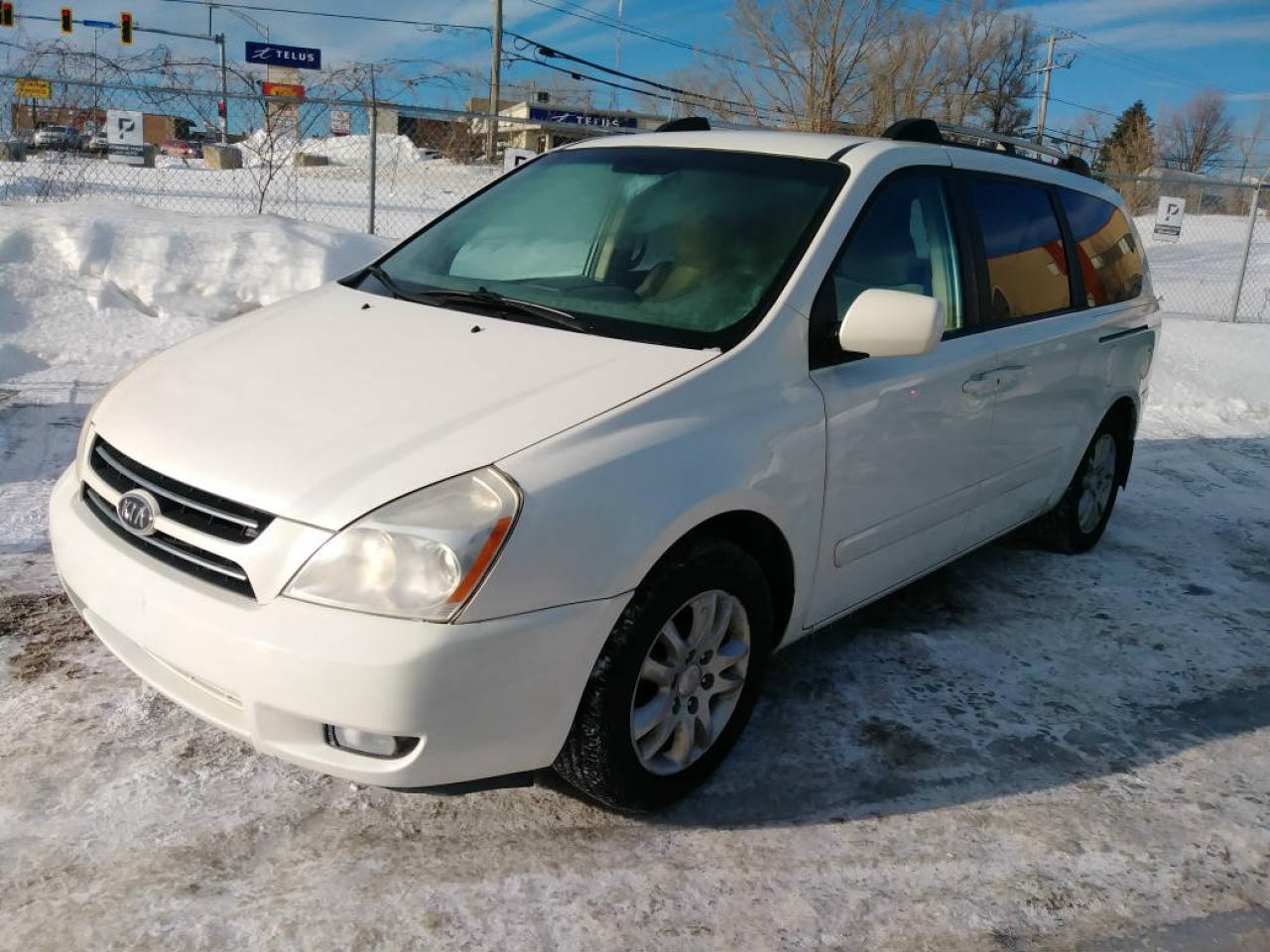 Used 2007 Kia Sedona  for sale in Laval, QC