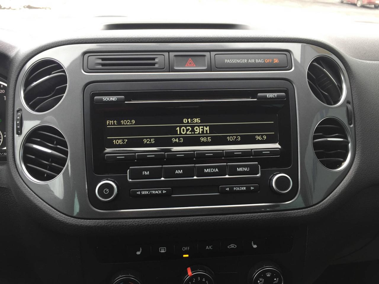 658911