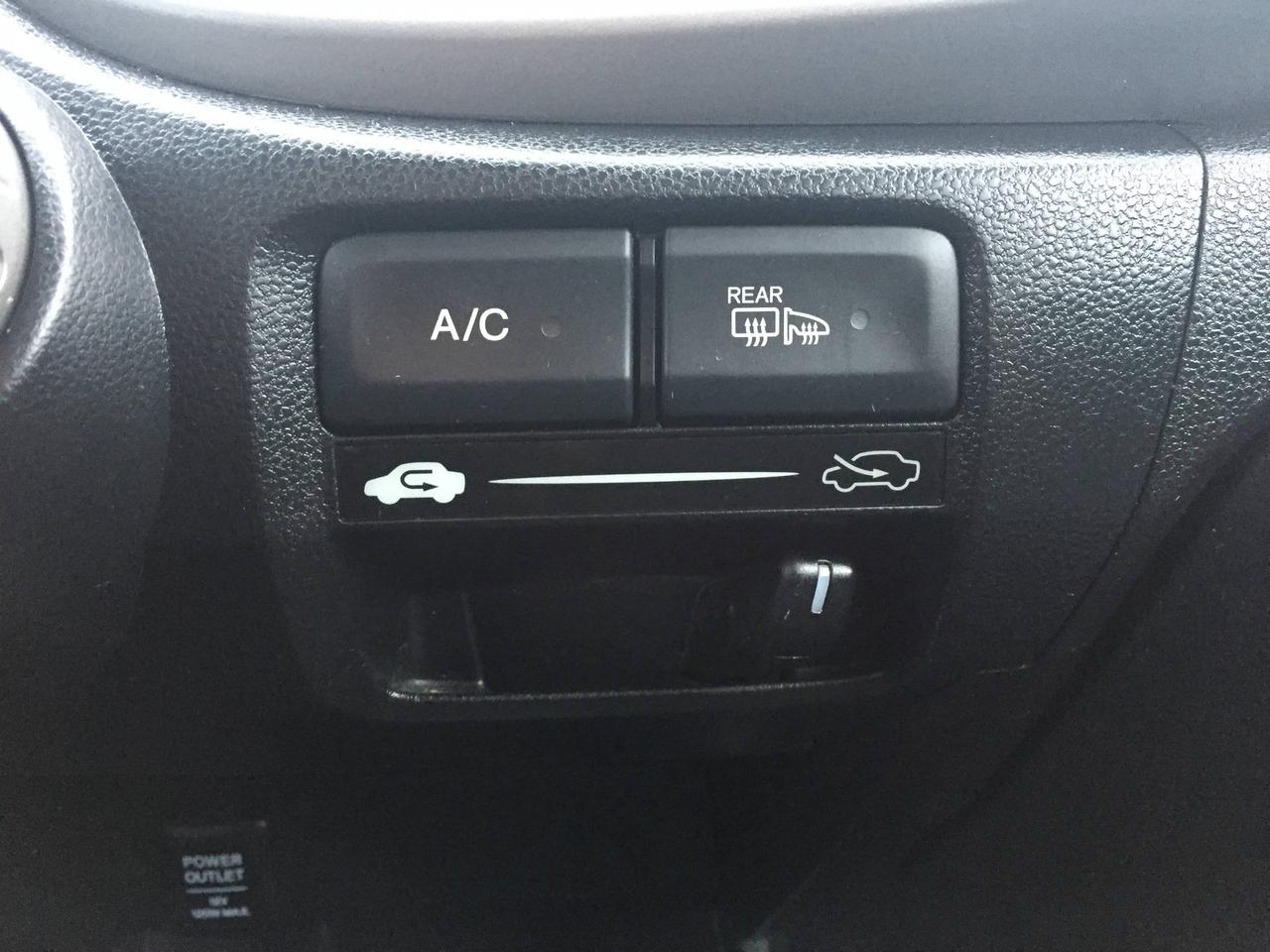 658939.11563136