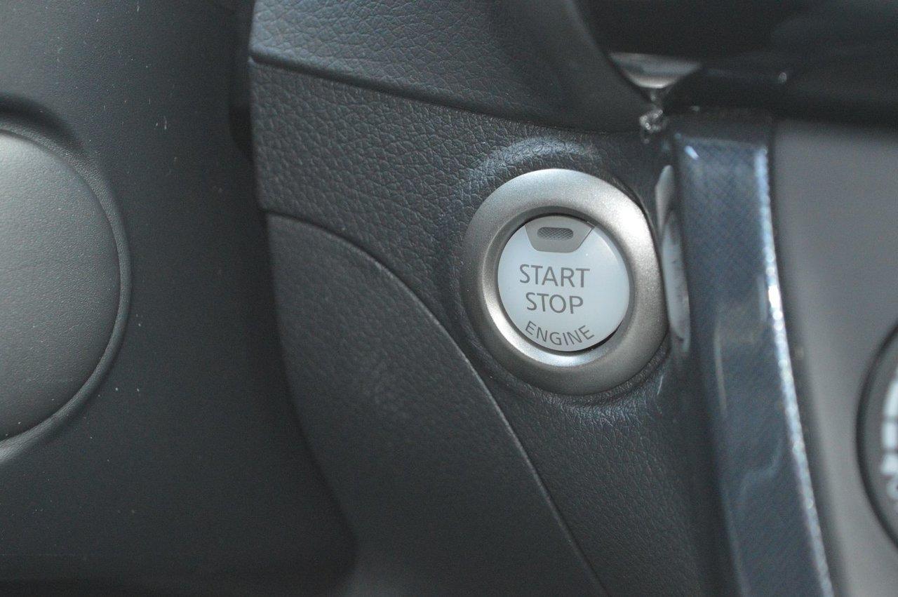 658976